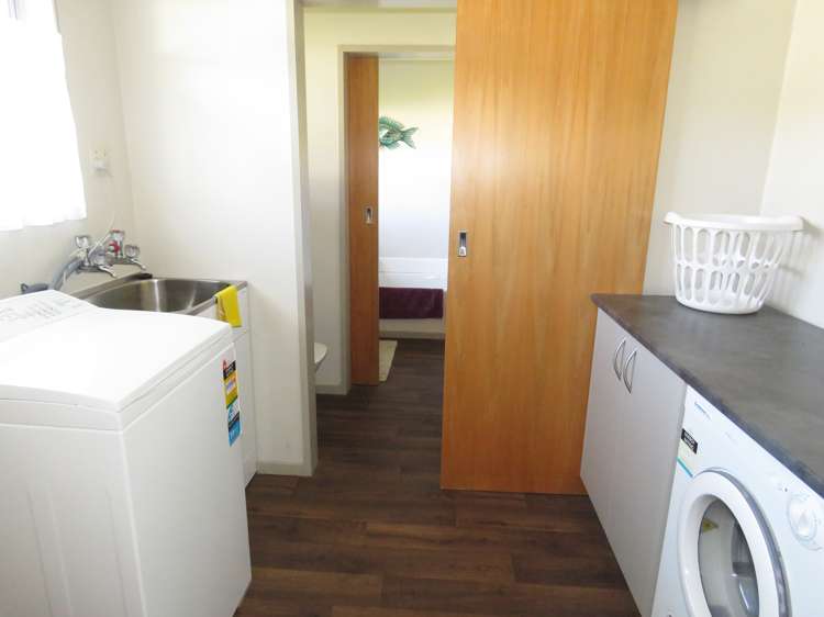 2 Walsh Street Reefton_14