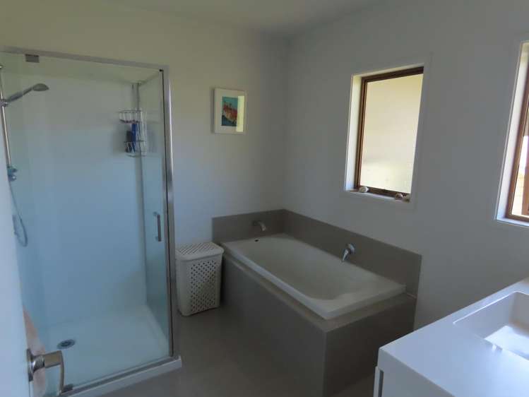 66 Glencoe Road Browns Bay_12