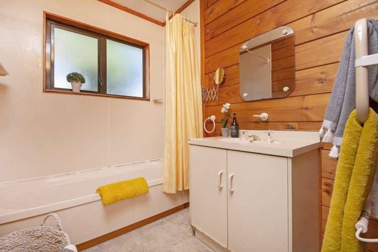 50 Lexington Drive Botany Downs_12