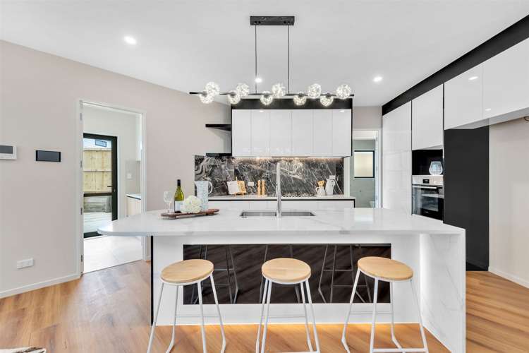 22 Koromeke Street Flat Bush_6