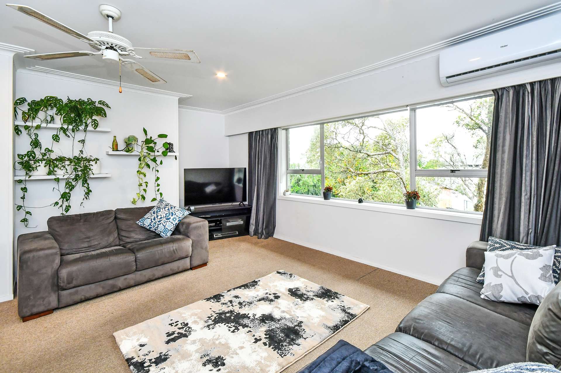 2/10 Portadown Avenue Pakuranga Heights_0