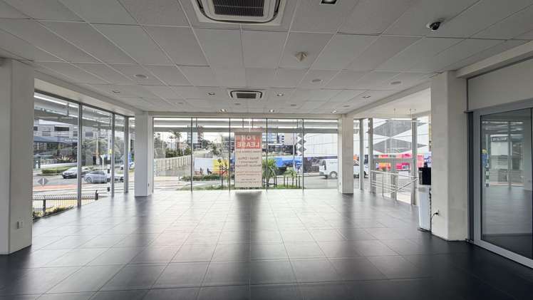26-28 Northcroft Street Takapuna_4