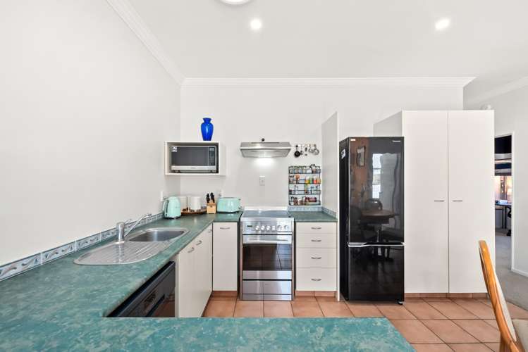 2/402 Cambridge Terrace_1
