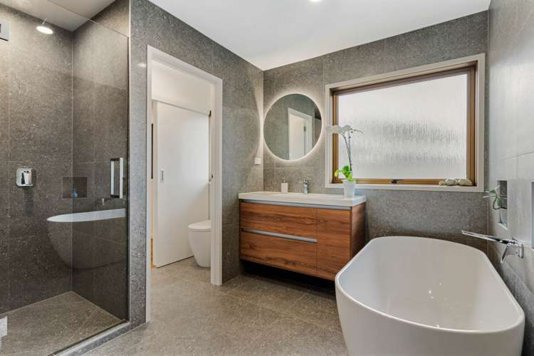 33 Rushden Terrace Red Beach_14