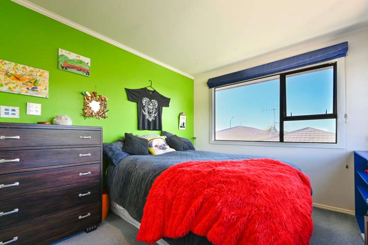 4 Bremner Crescent Stoke_9