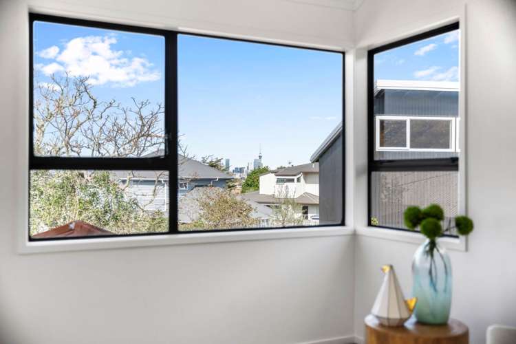 1/43 Williamson Avenue Belmont_11