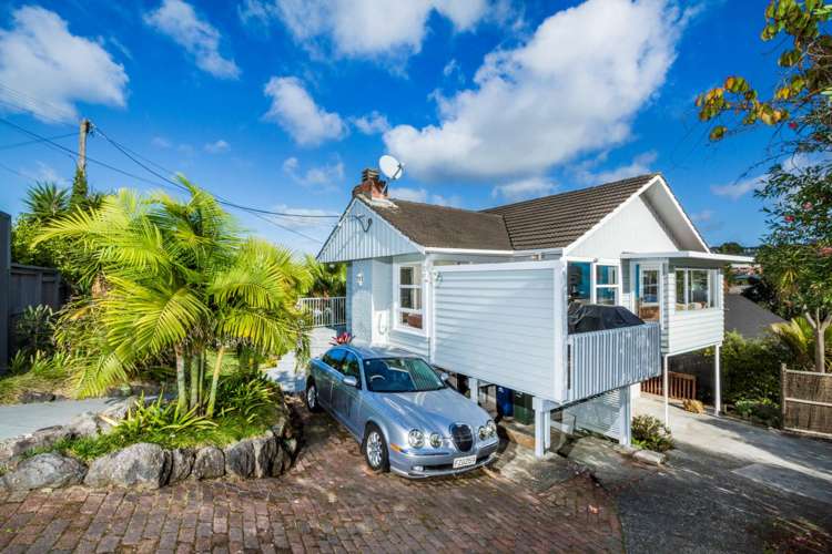 1/498 Beach Road Murrays Bay_41