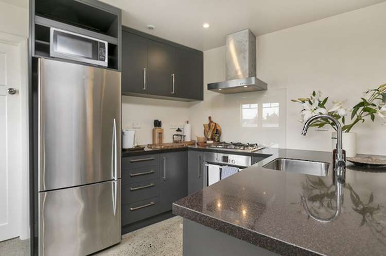 21 Jubilee Avenue Devonport_17