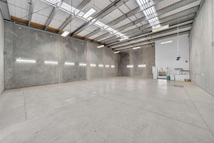 5/2 William Lewis Drive Sockburn_7