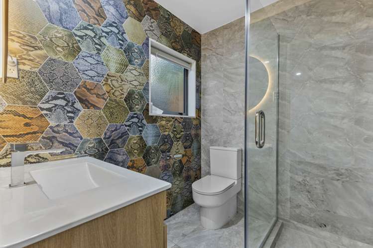 12A Landon Avenue Mangere East_13