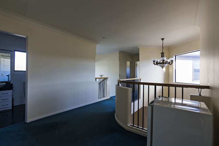 145 Woodman Drive Tawa_11