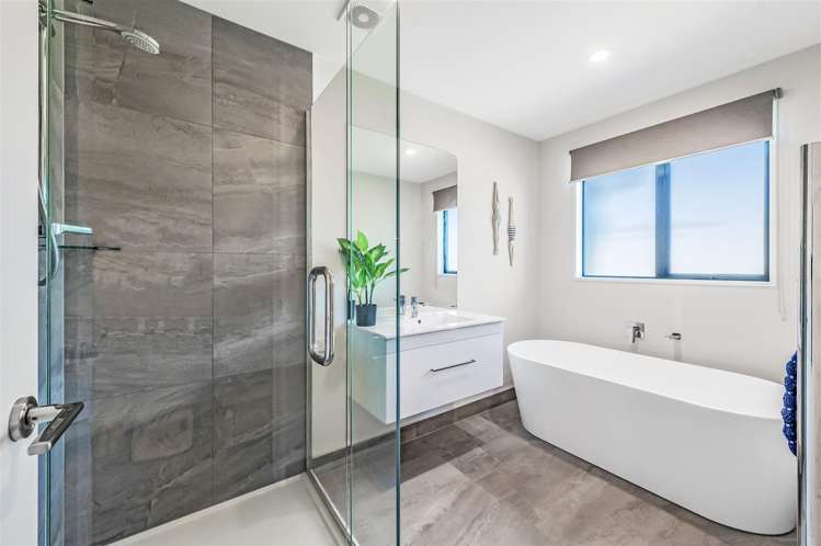 65 Southfield Drive Lincoln_11