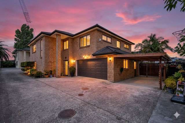 Luxury Family Living in Top School Zones