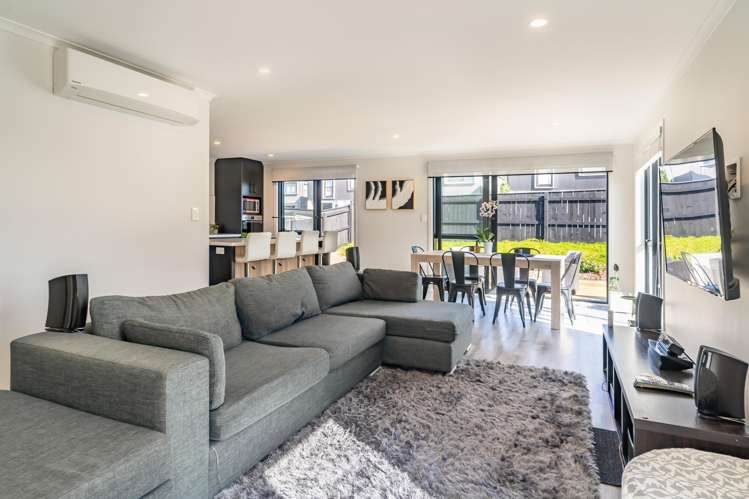 1 Taraiti Crescent Porirua_12