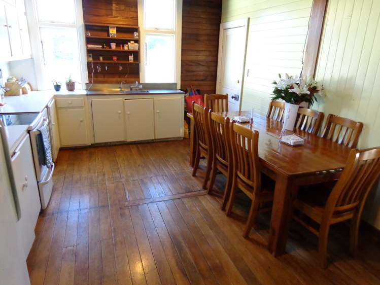 10 King Street Chertsey_1