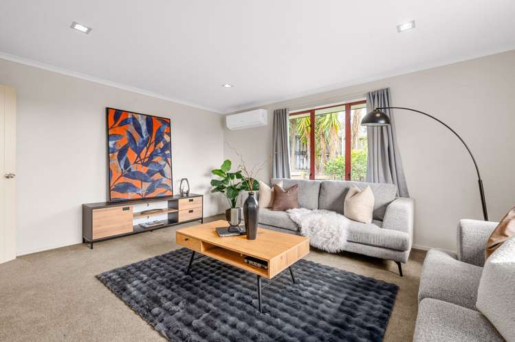 1 Farleigh Close Huntington_2