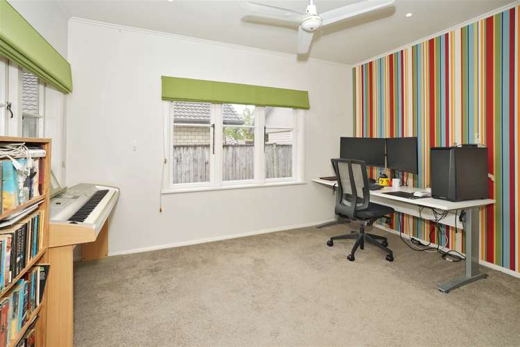 72 Enderley Avenue Enderley_10