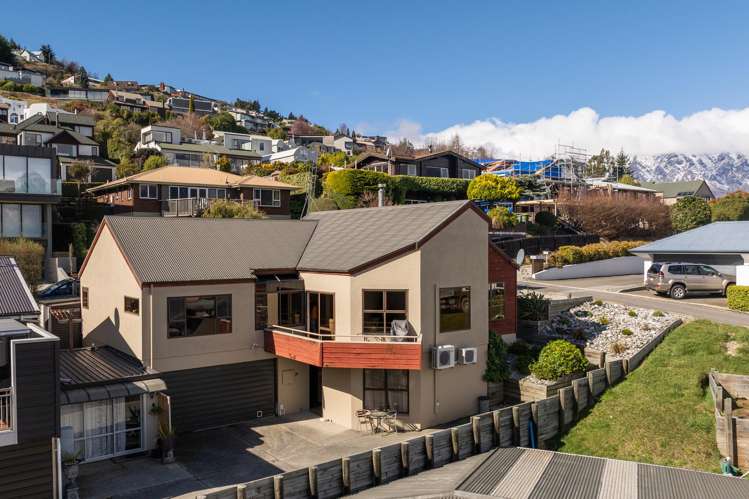 7B York Street Queenstown_23