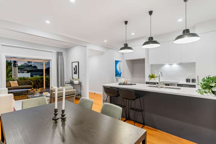 111 Kiwi Road Point Chevalier_9