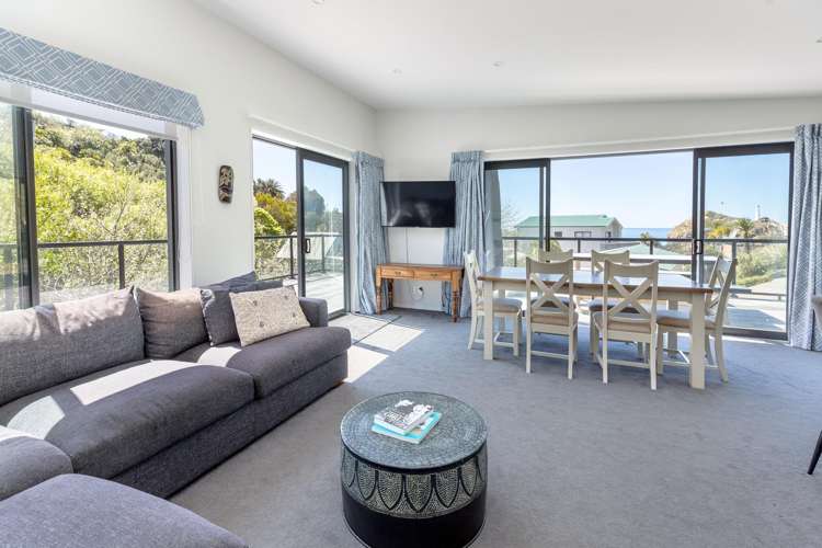 6 Balfour Crescent Castlepoint_12