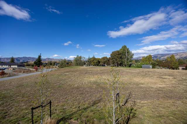 14 Head Place Albert Town_4