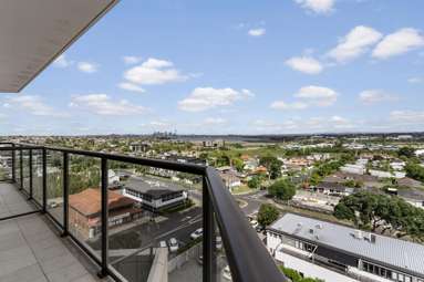 705/9-17 Byron Avenue_4