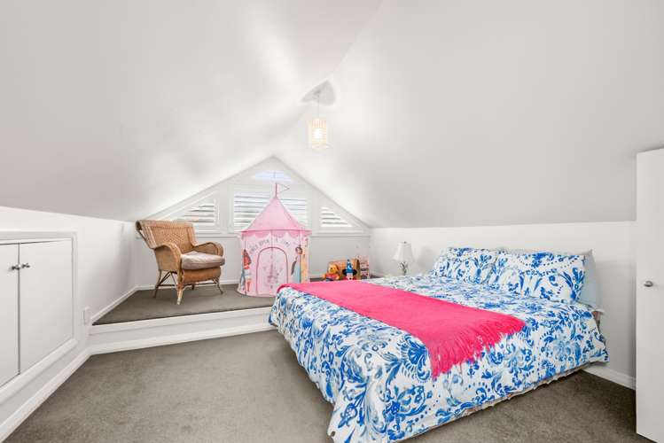 5 Thornycroft Avenue Epuni_15