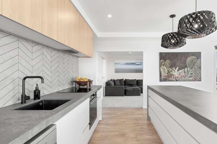 64 Katania Heights Brightwater_6