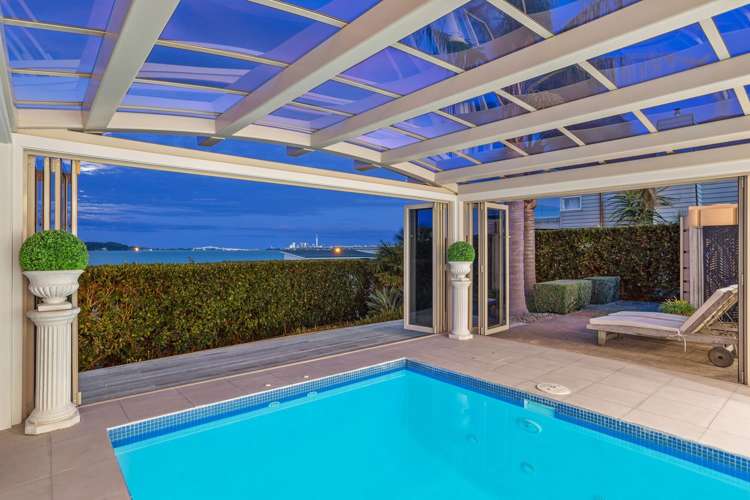 8 Kawai Rise Te Atatu Peninsula_0