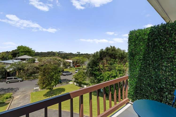 2/14 Monteith Crescent Remuera_13