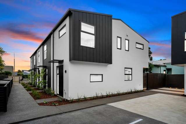 3/20 Whiteleigh Avenue Addington_2