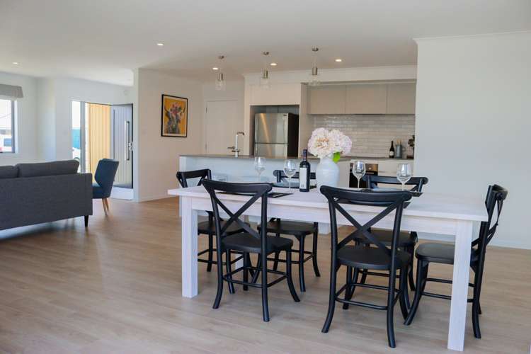 90 Hunter Drive Awatoto_17