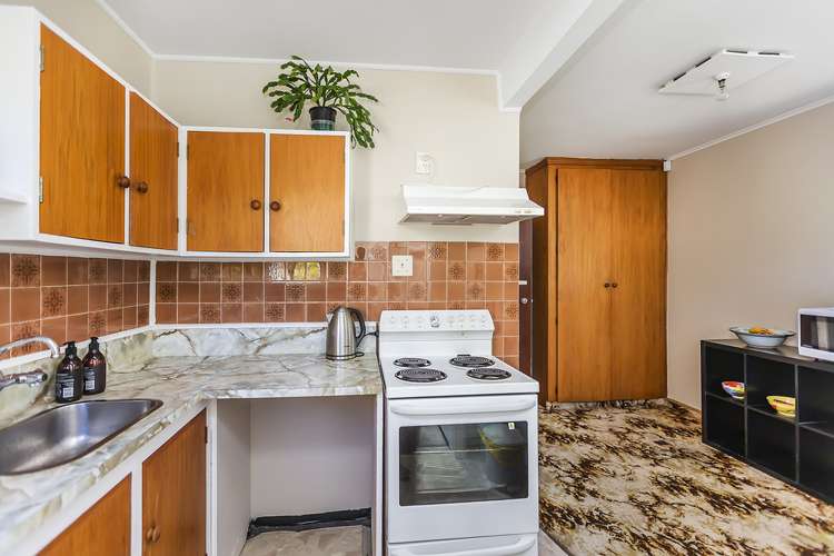 12 Sidlaw Street Strathmore Park_8