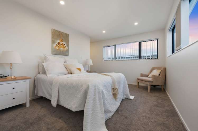 10 Alluvial Street Flat Bush_22