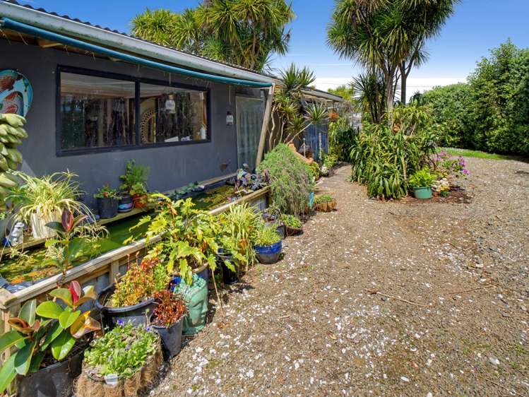 11 Moana Road Tinopai_32