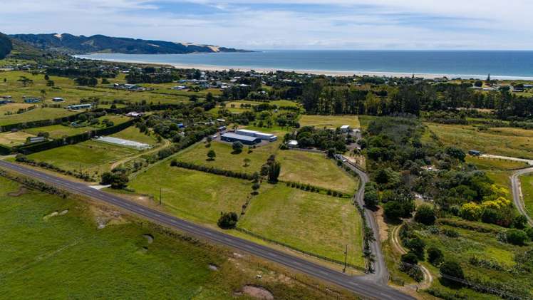 1430 Sandhills Road Ahipara_45