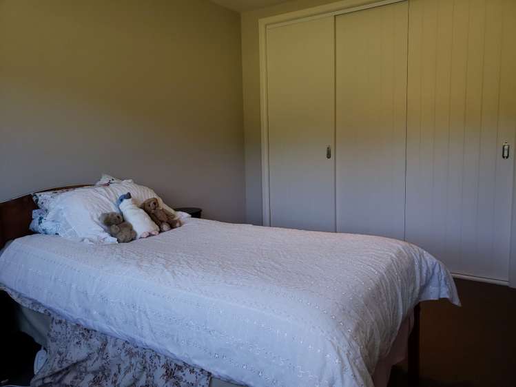 8 Haydens Road Marsden_14