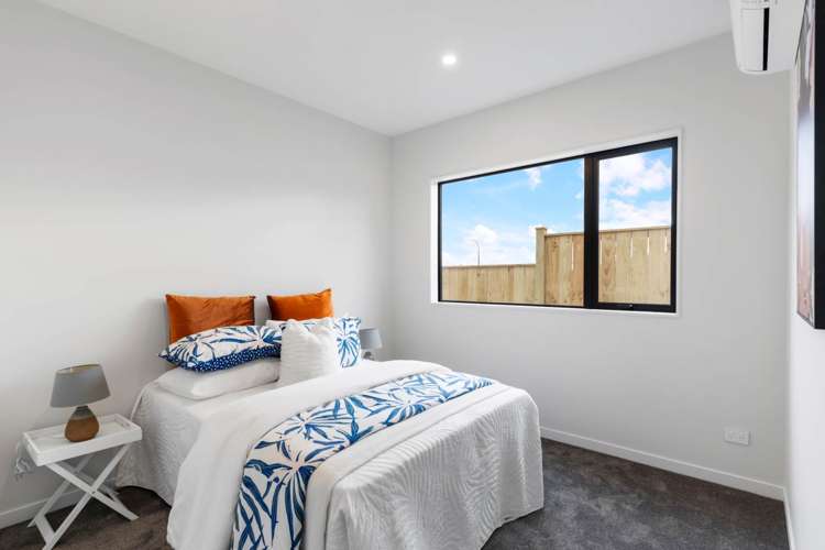 12 Mill Hill Close Flat Bush_42