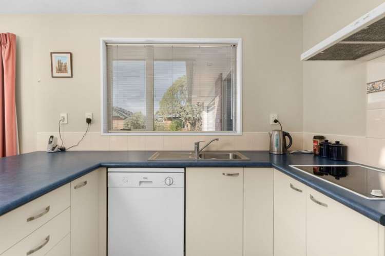 2 Bluebell Lane Woolston_3
