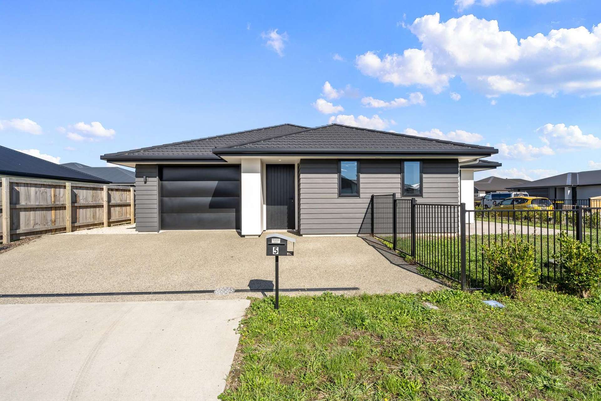 5 Lotus Street Appleby_0