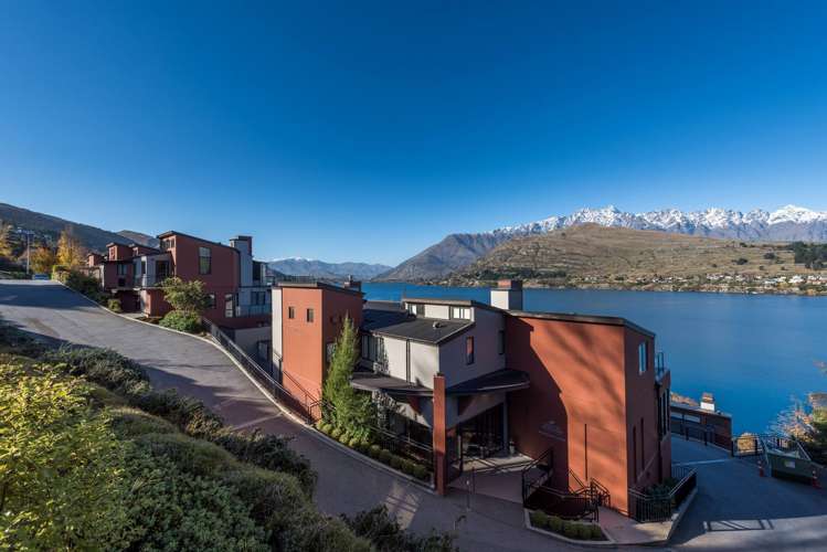 207/327 Frankton Road Queenstown_19