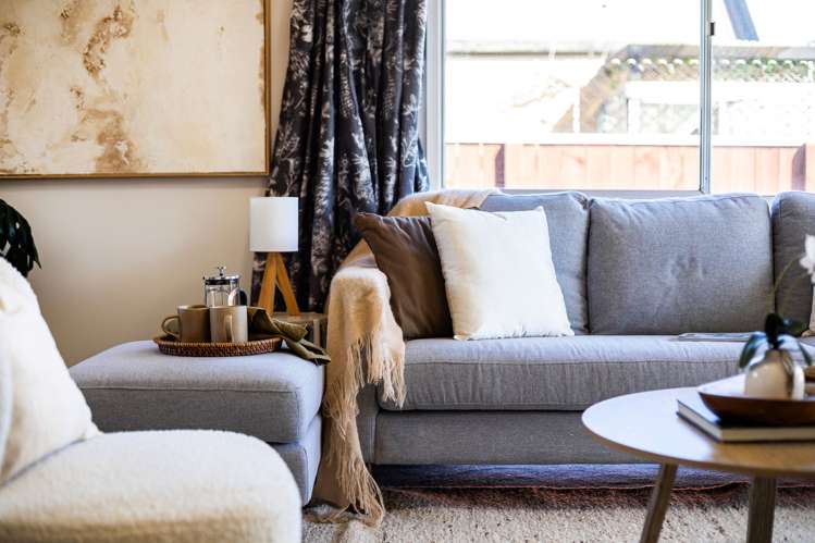 1/9 Camp Street Silverstream_2