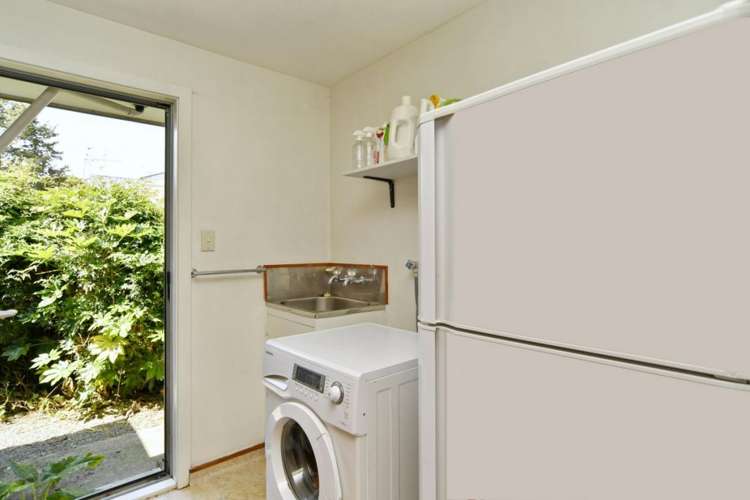 611 Upper Sefton Road Sefton_16