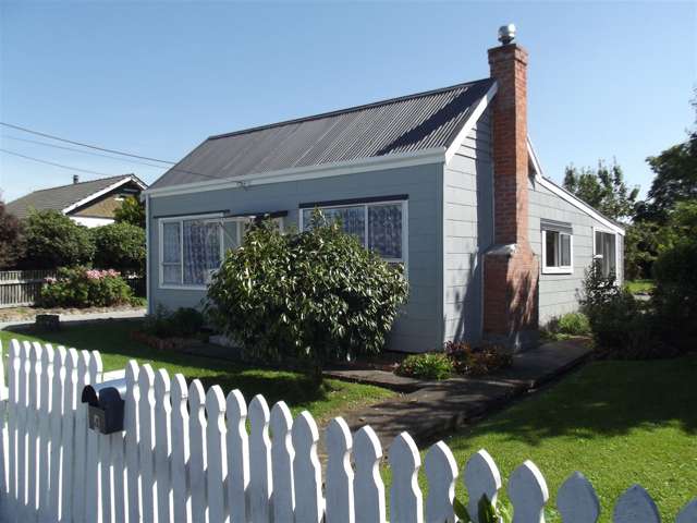 4 Holmes Street Waimate_1