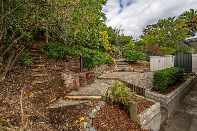 16 Hillside Lane The Brook_23