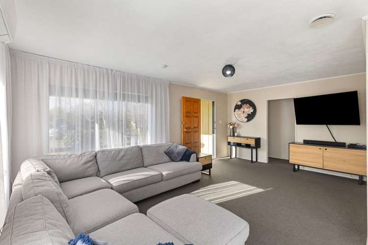 7 Cedar Grove Highbury_2