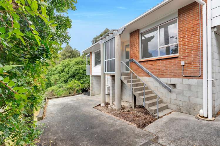 2/38 Seaview Road_1