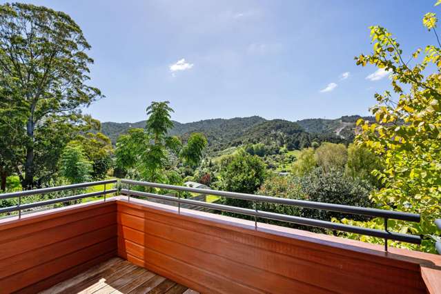 Funky Apartment-Style Living - With Maunu Views