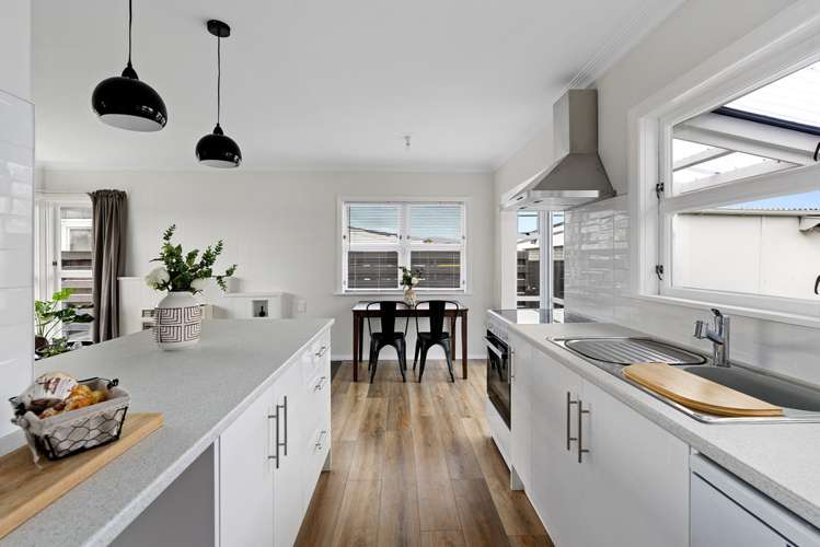 16 Bledisloe Street_0