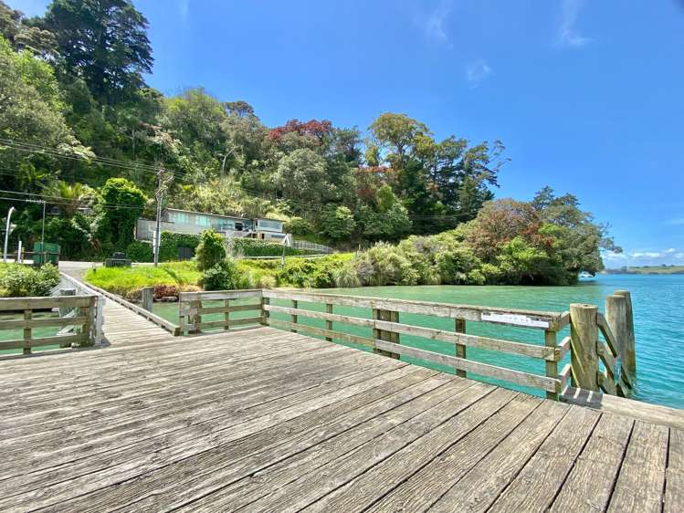 207 Wade River Road Wade Heads_23